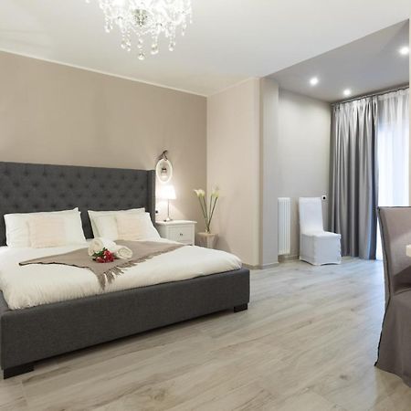 Residenza Conca Verde B&B La Suite Rogolo Екстер'єр фото