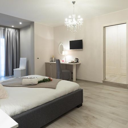 Residenza Conca Verde B&B La Suite Rogolo Екстер'єр фото